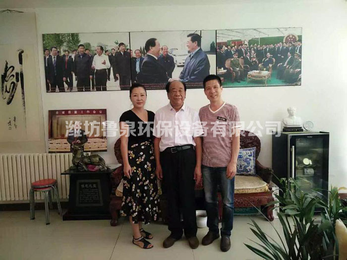 ���������\��ݕ���ǰ݅���x��ӛ������ӛ�¸������������A�Ĳ�ʥ����